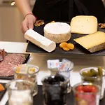 Louvre Montana 4* Париж