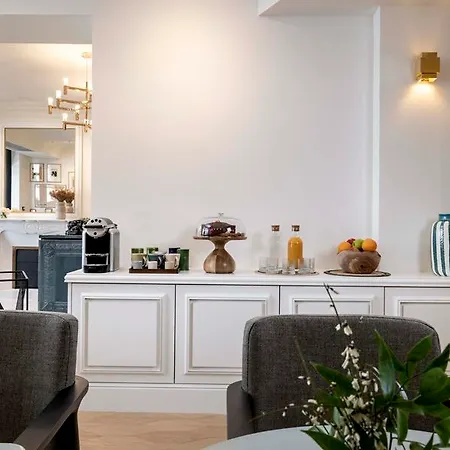 Hotel Louvre Montana 4*
