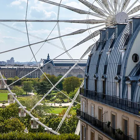 Отель Louvre Montana