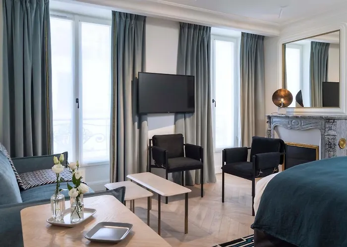 Louvre Montana 4*