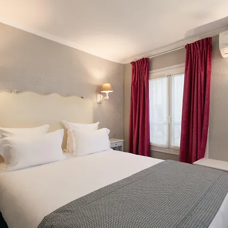 Отель Louvre Montana