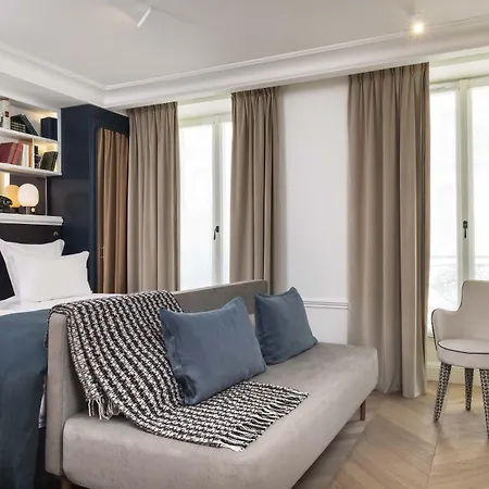 Szálloda Louvre Montana 4*