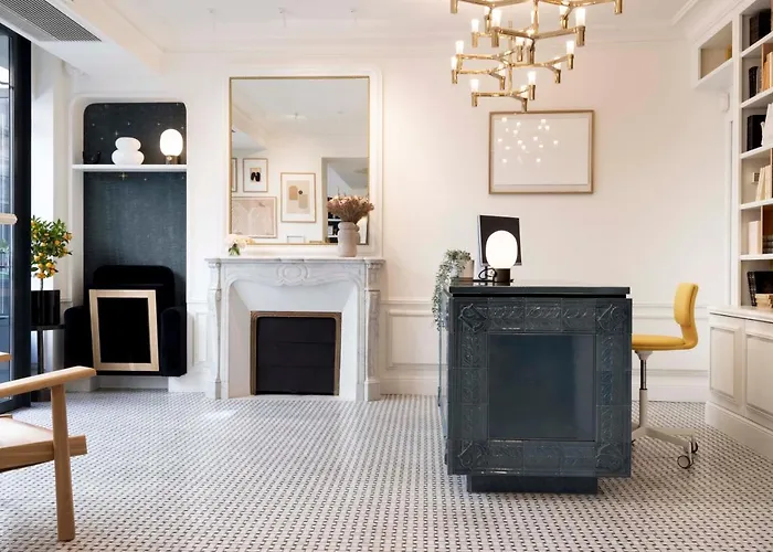 Louvre Montana Hotel Paris