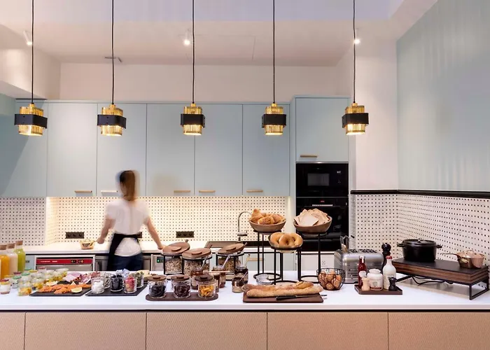 Louvre Montana Hotel Paris