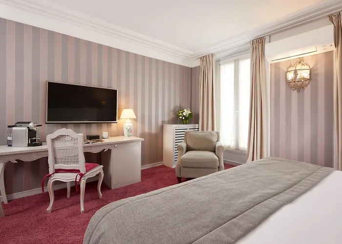 Louvre Montana Hotel 4*